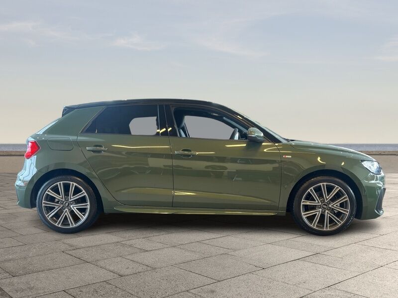 More views of Audi A1