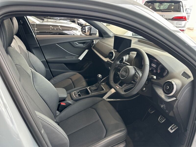 More views of Audi Q2