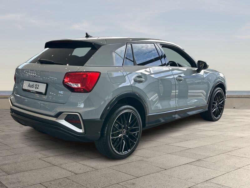 More views of Audi Q2