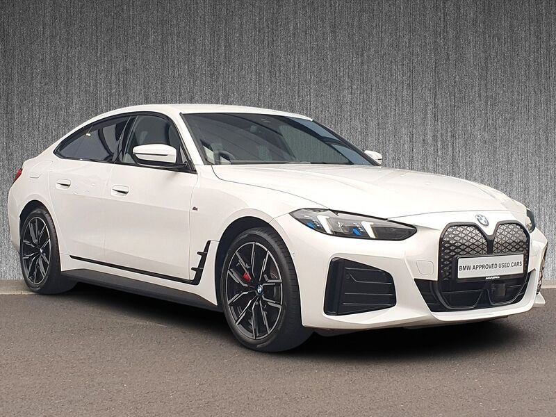 More views of BMW i4