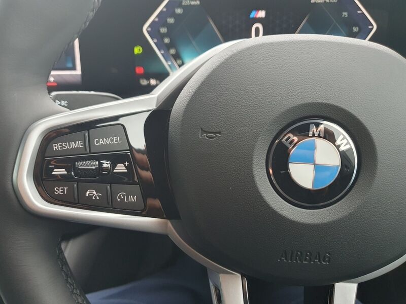 More views of BMW i4