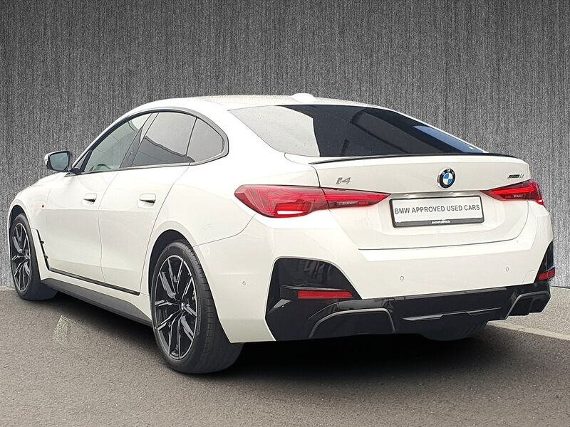 More views of BMW i4