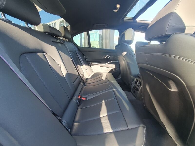 More views of BMW 3-Series