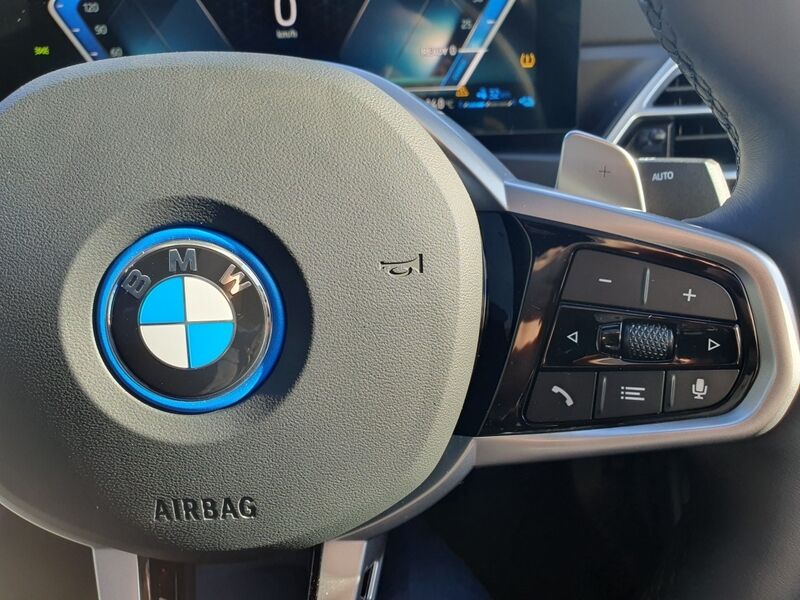 More views of BMW 3-Series