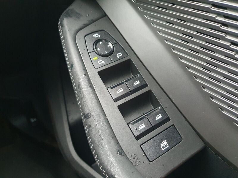 More views of BMW 1-Series