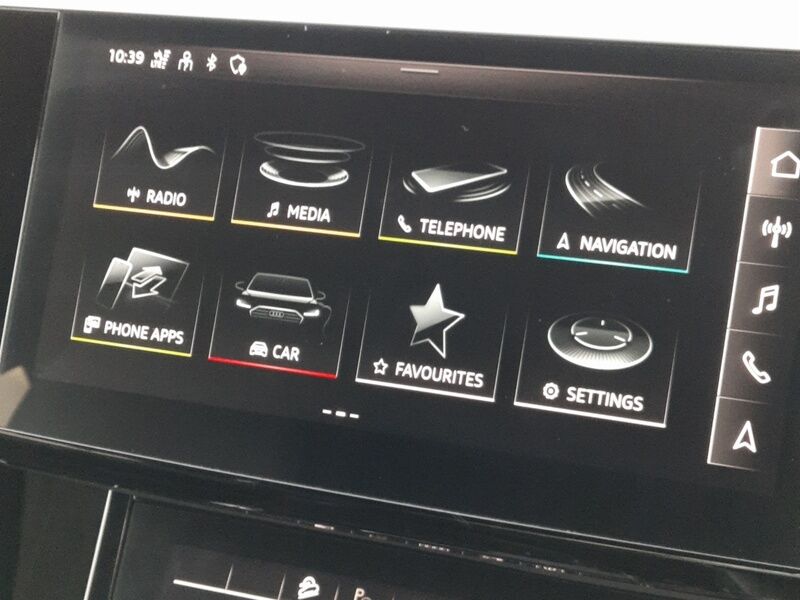 More views of Audi e-tron