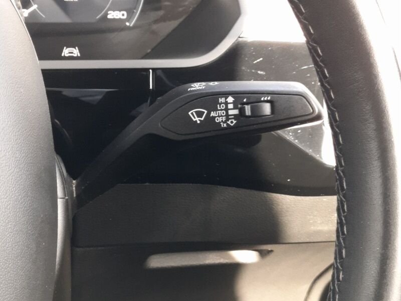 More views of Audi e-tron