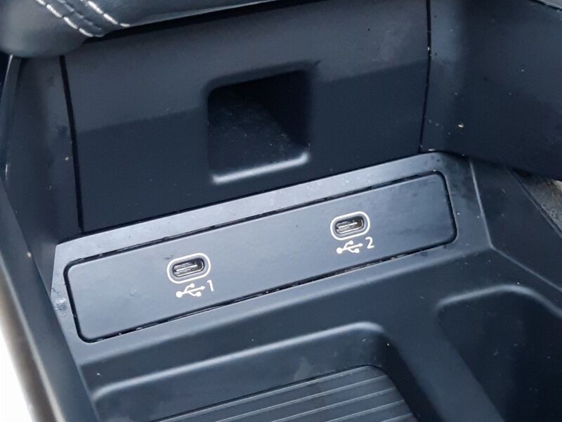 More views of Audi e-tron