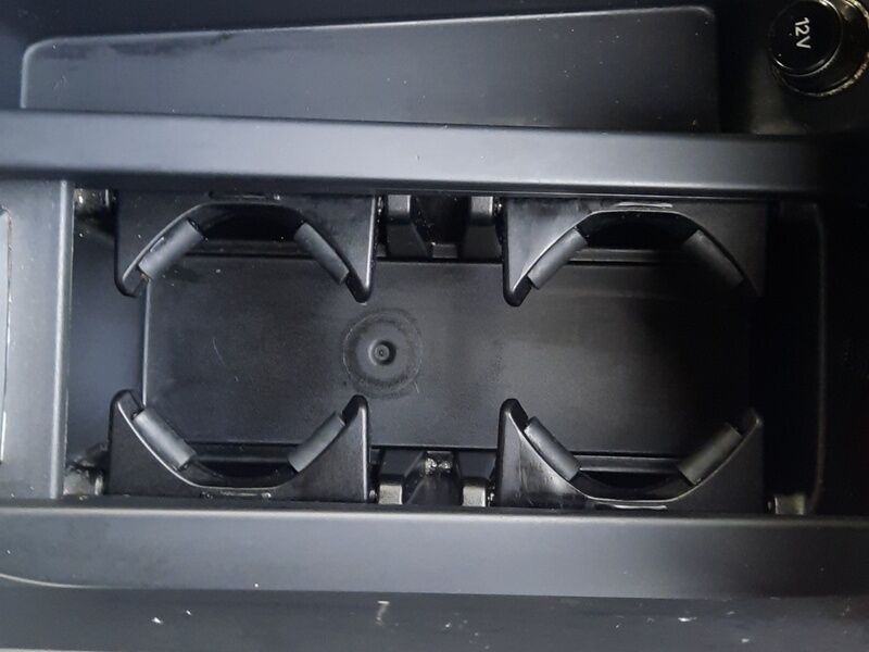 More views of Audi e-tron