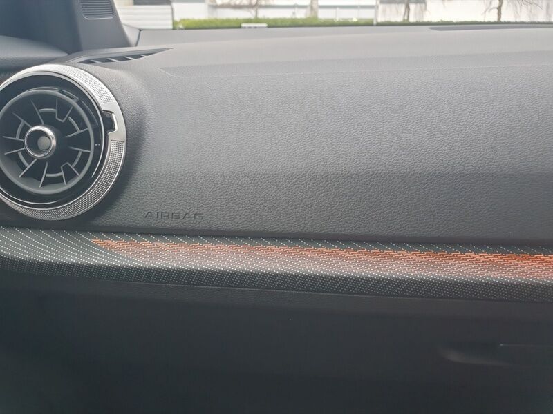 More views of Audi Q2