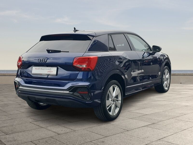 More views of Audi Q2