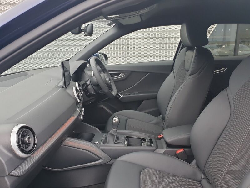 More views of Audi Q2