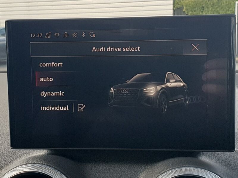 More views of Audi Q2