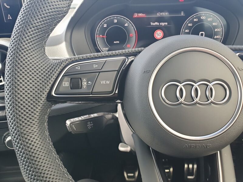 More views of Audi Q2