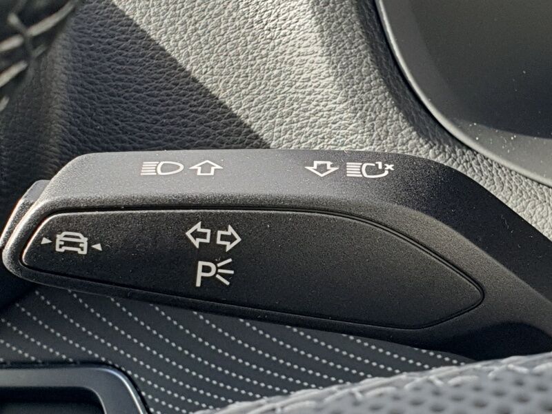 More views of Audi Q2