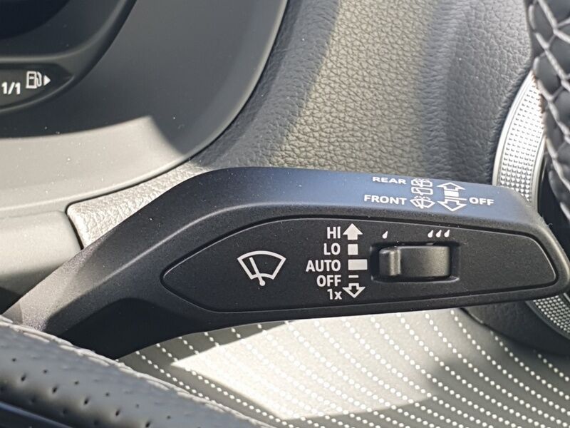 More views of Audi Q2