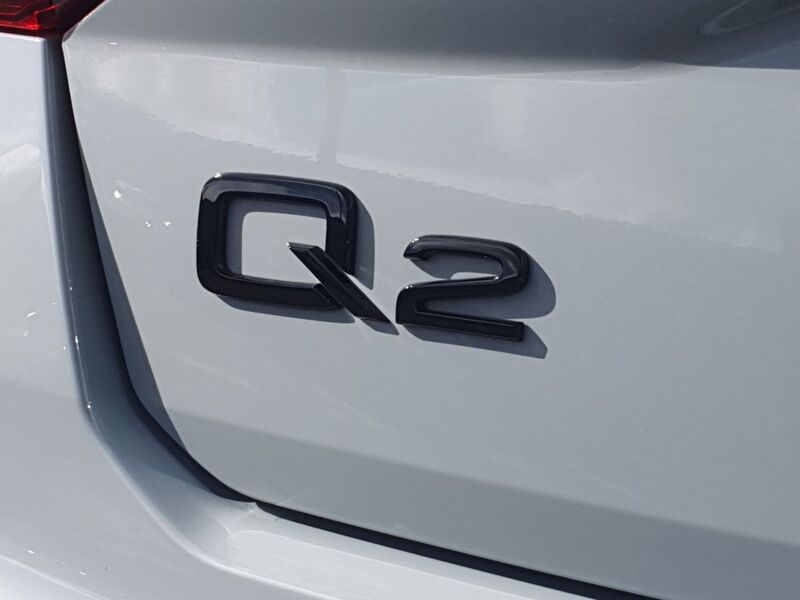 More views of Audi Q2