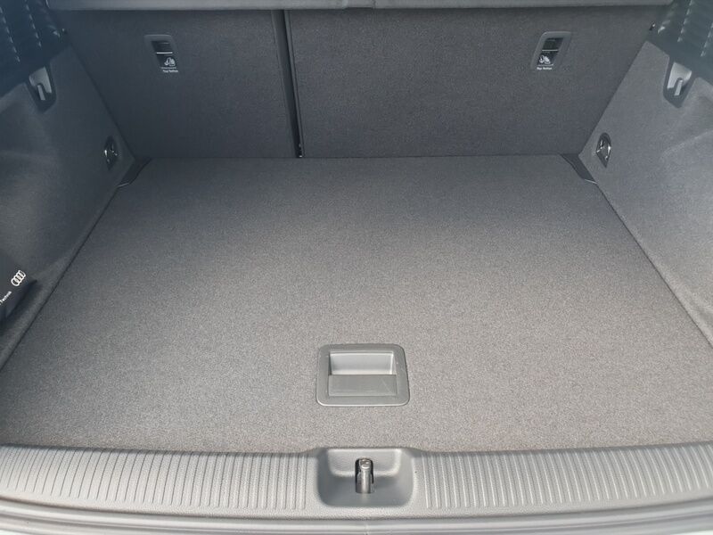 More views of Audi Q2