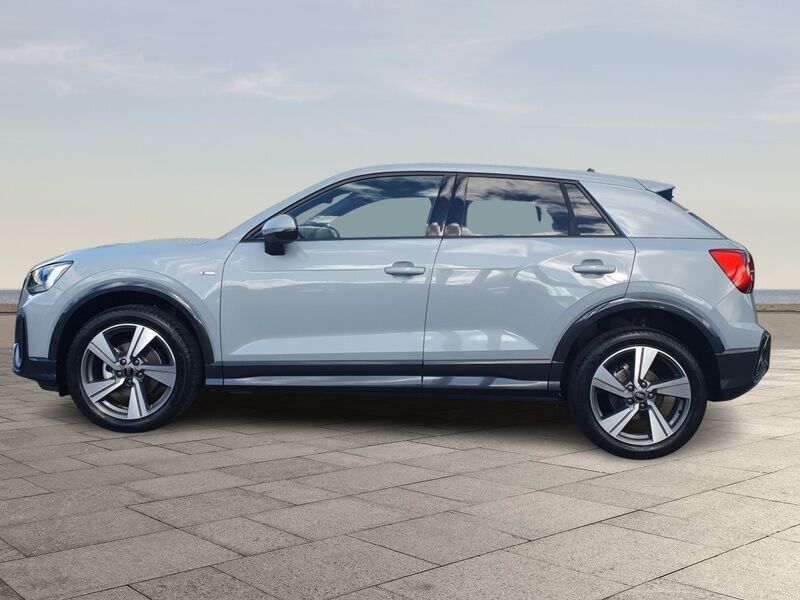 More views of Audi Q2