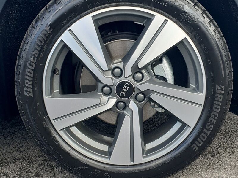 More views of Audi Q2