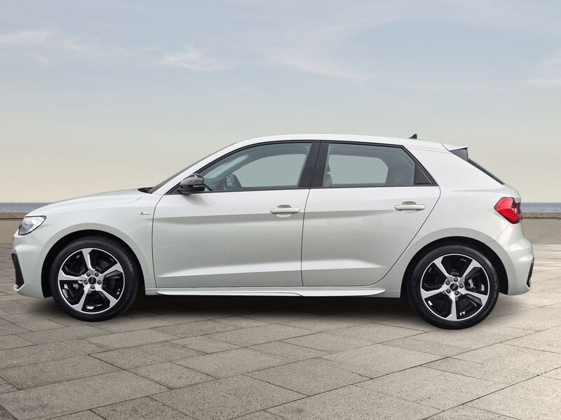 More views of Audi A1