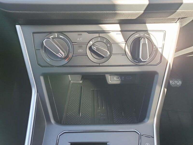 More views of Volkswagen Polo