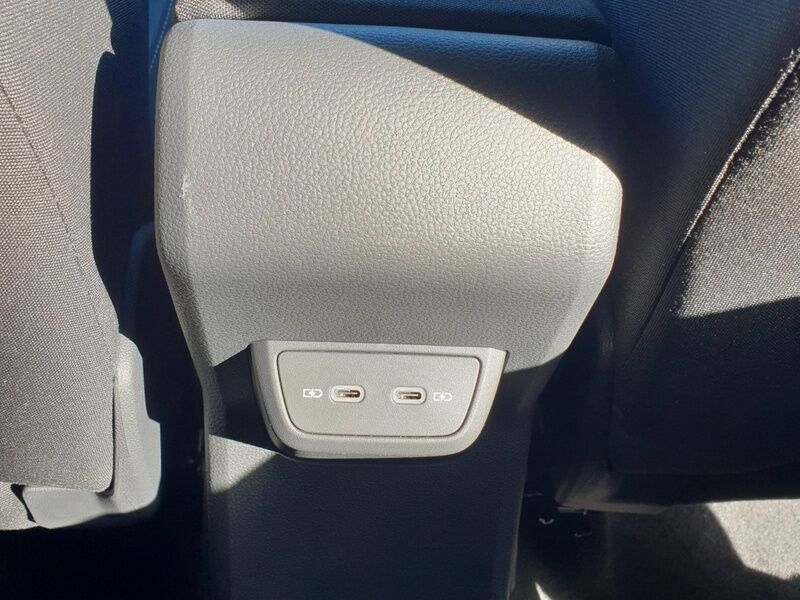 More views of Volkswagen Polo