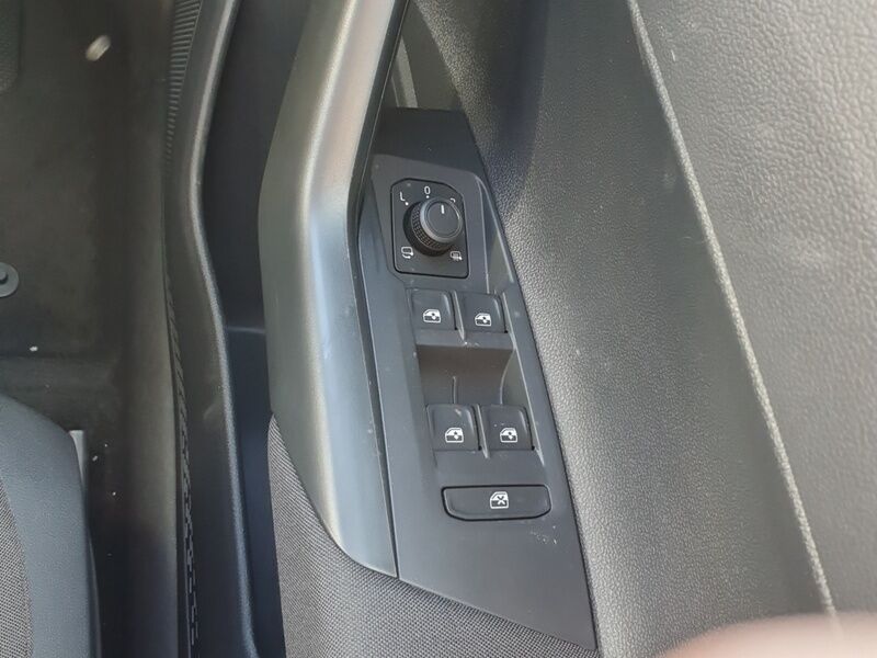 More views of Volkswagen Polo