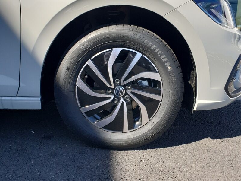 More views of Volkswagen Polo