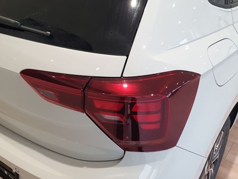 More views of Volkswagen Polo