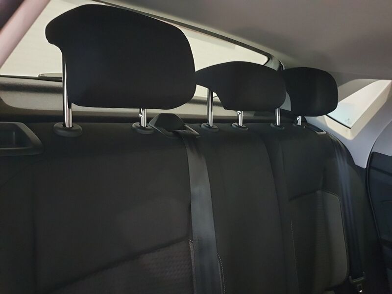 More views of Volkswagen Polo