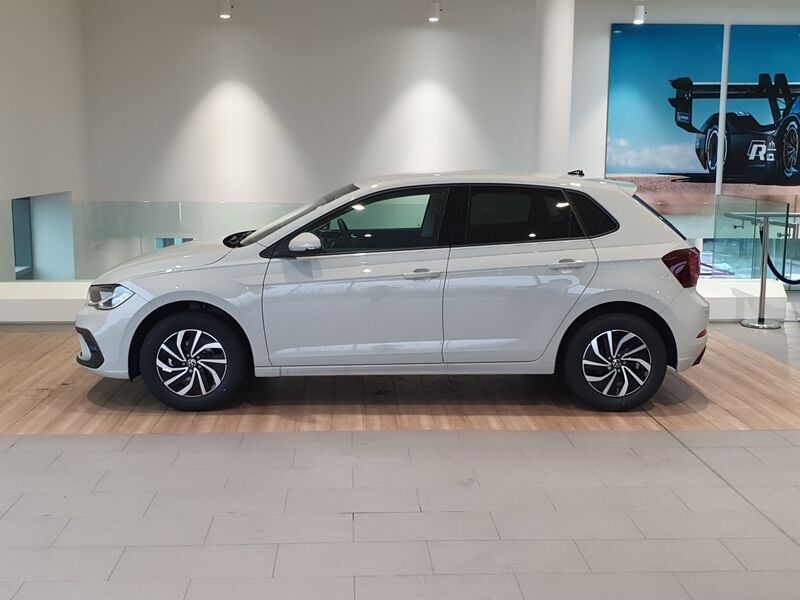 More views of Volkswagen Polo