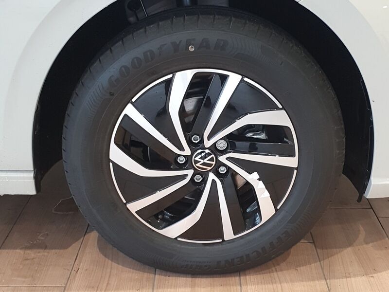 More views of Volkswagen Polo