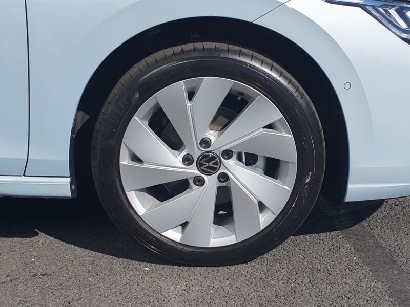 More views of Volkswagen Golf