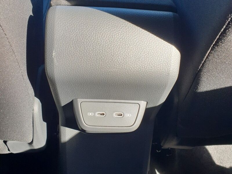 More views of Volkswagen Polo