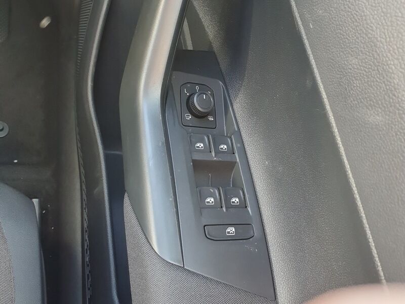 More views of Volkswagen Polo