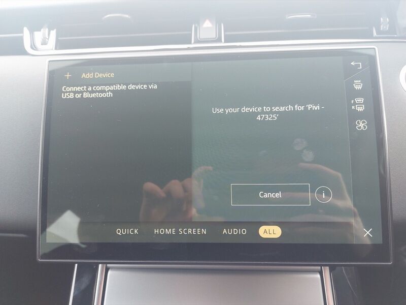 More views of Land Rover Range Rover Evoque