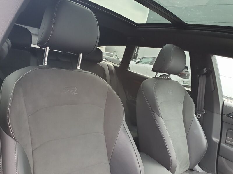 More views of Volkswagen Arteon