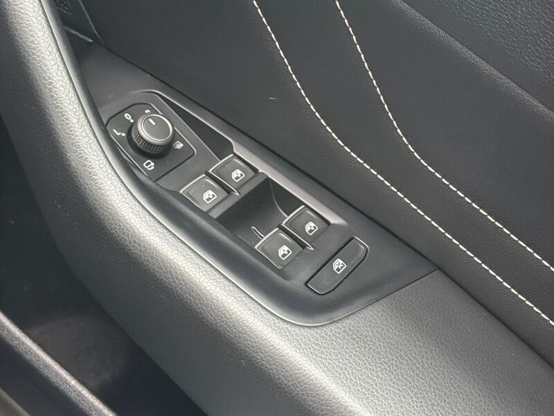 More views of Volkswagen Arteon