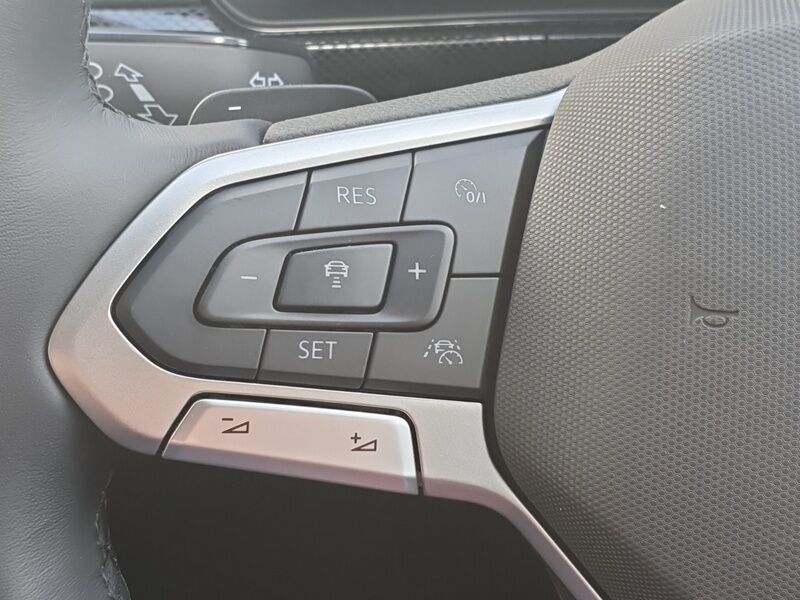 More views of Volkswagen T-Cross