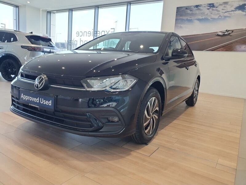 More views of Volkswagen Polo