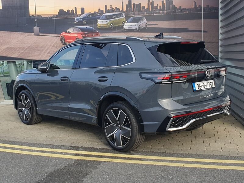 More views of Volkswagen Tiguan