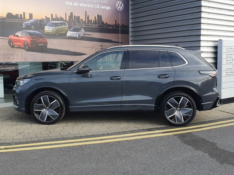 More views of Volkswagen Tiguan