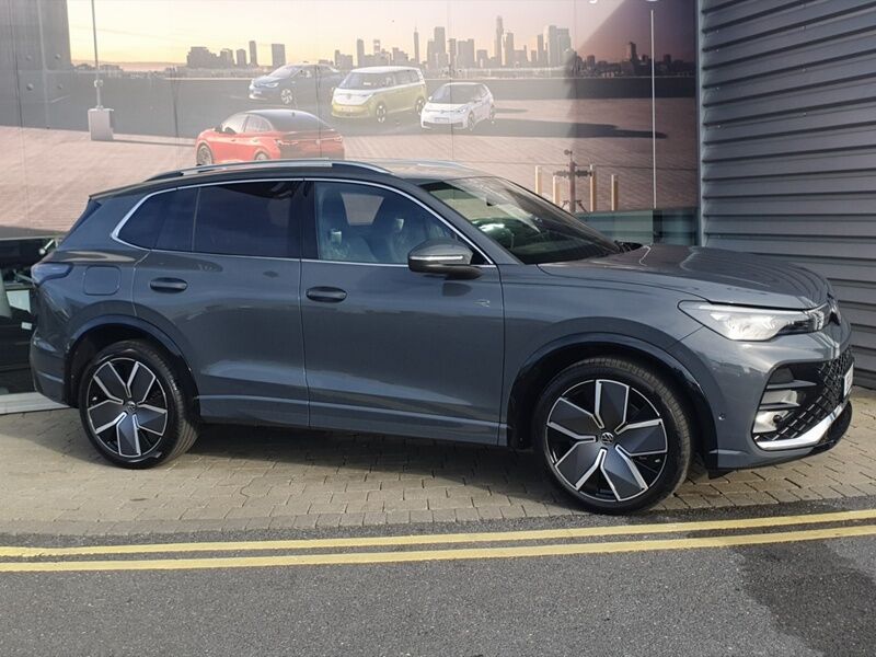 More views of Volkswagen Tiguan