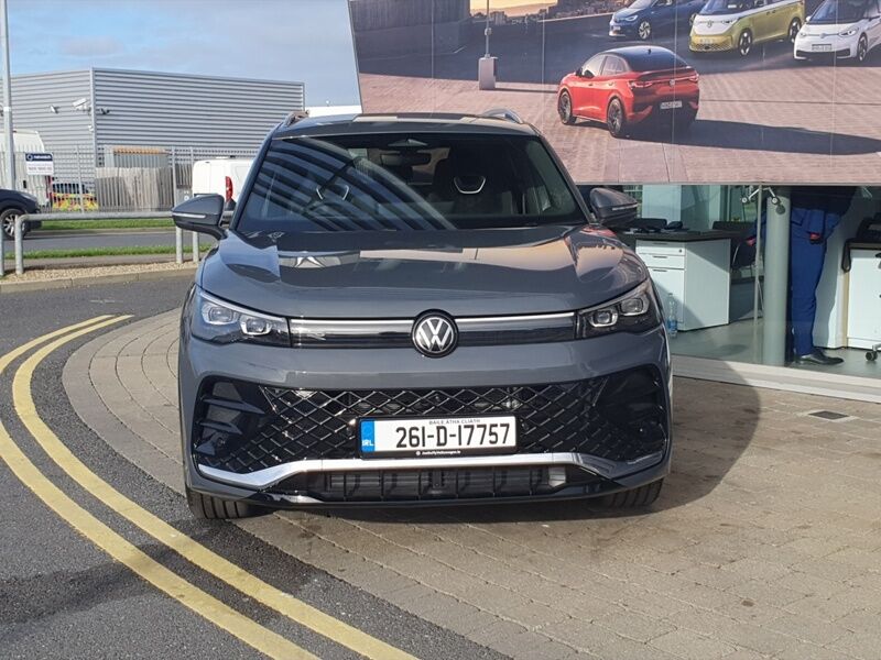 More views of Volkswagen Tiguan