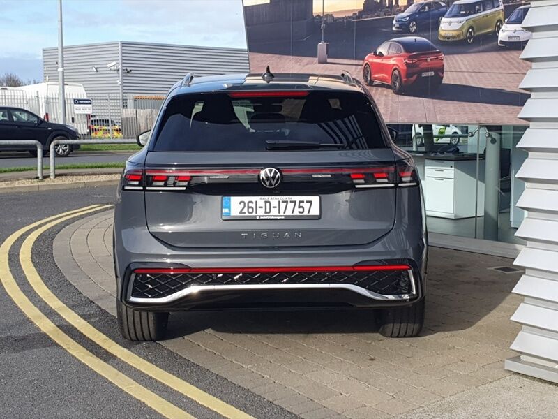 More views of Volkswagen Tiguan