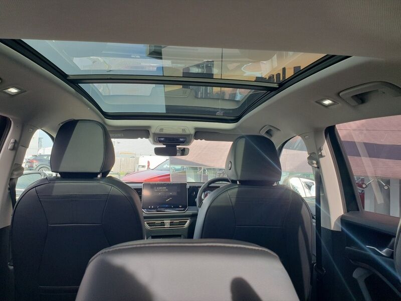 More views of Volkswagen Tiguan
