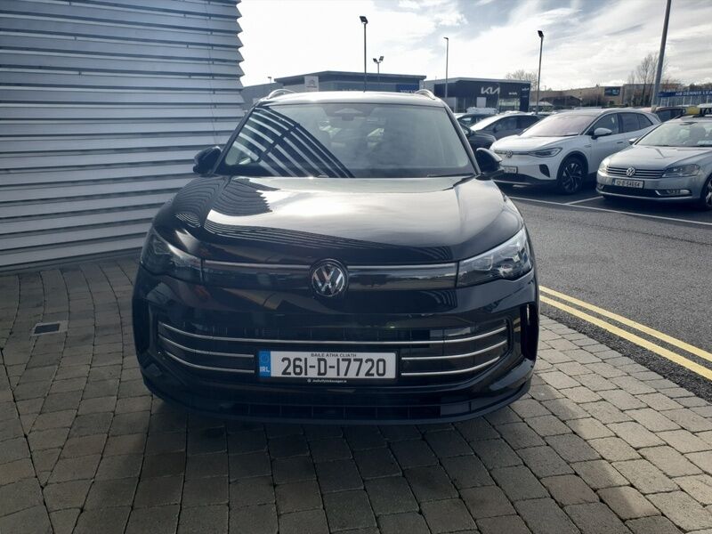 More views of Volkswagen Tiguan