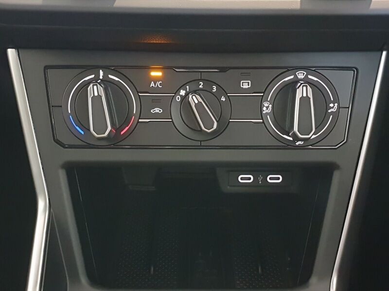 More views of Volkswagen Polo