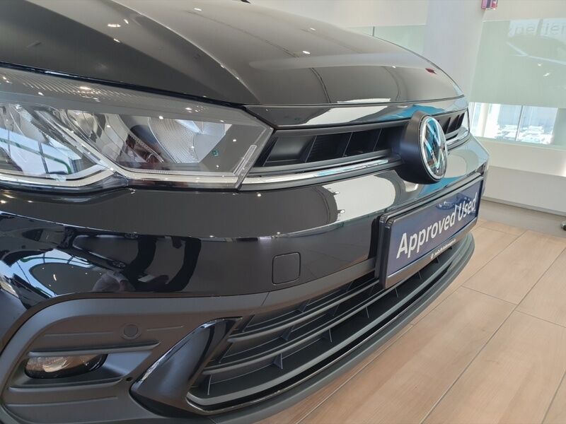 More views of Volkswagen Polo
